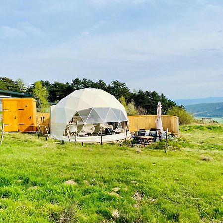 Hotel Glamping Hohe Wand - Zelt Mit Sternenfenster Und Whirlpool Maiersdorf Esterno foto